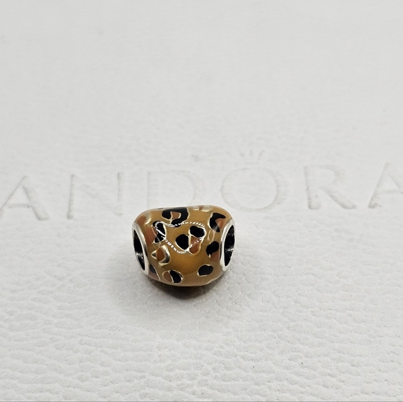 ❤️ Authentic Pandora SPOTTED HEART CHARM - Picture 6 of 6
